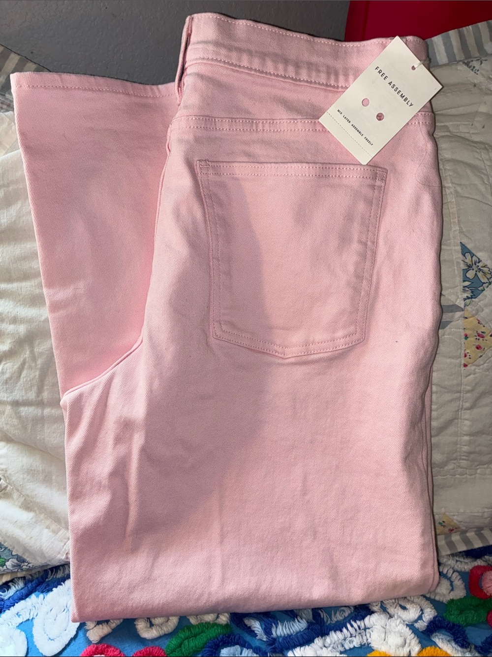 Free Assembly NWT Women's Pink High-Rise Wide Leg Jeans Sz 14